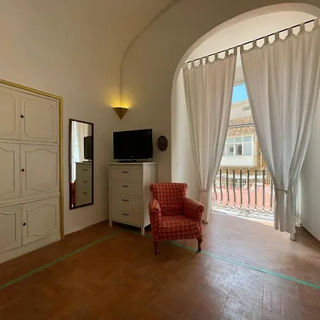 Apartment Sul Mare A Posillipo Residenza Donn'anna