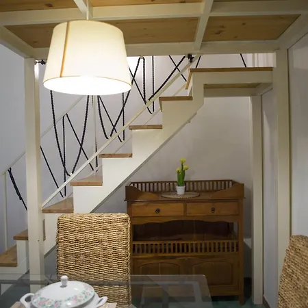 Appartement Nello Storico “palazzo Donn'anna” Napels