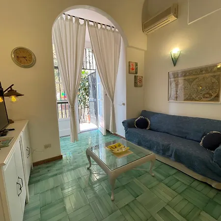 Sul Mare A Posillipo Residenza Donn'anna Неаполь